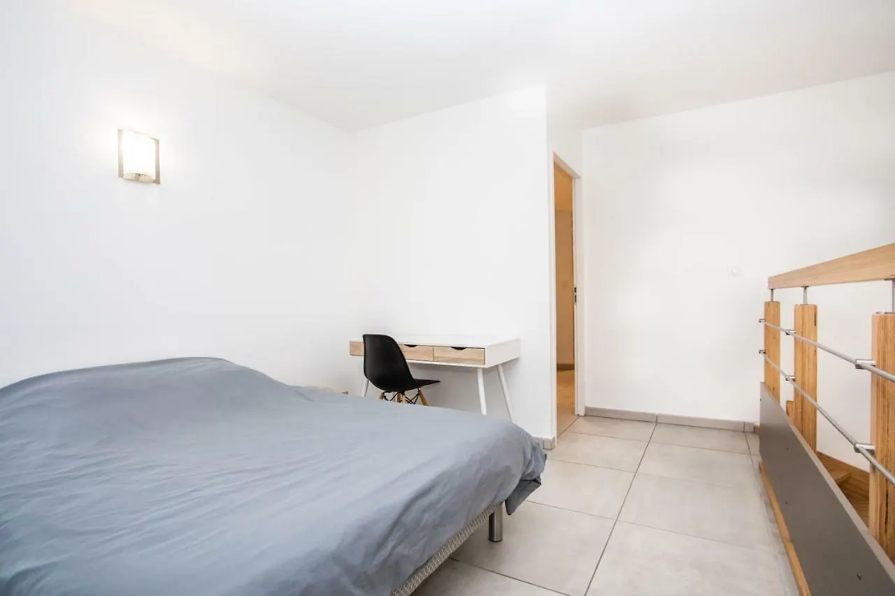 Appartamento 202 - Appartement Duplex Moderne - Jeanne D'Arc, Tolosa